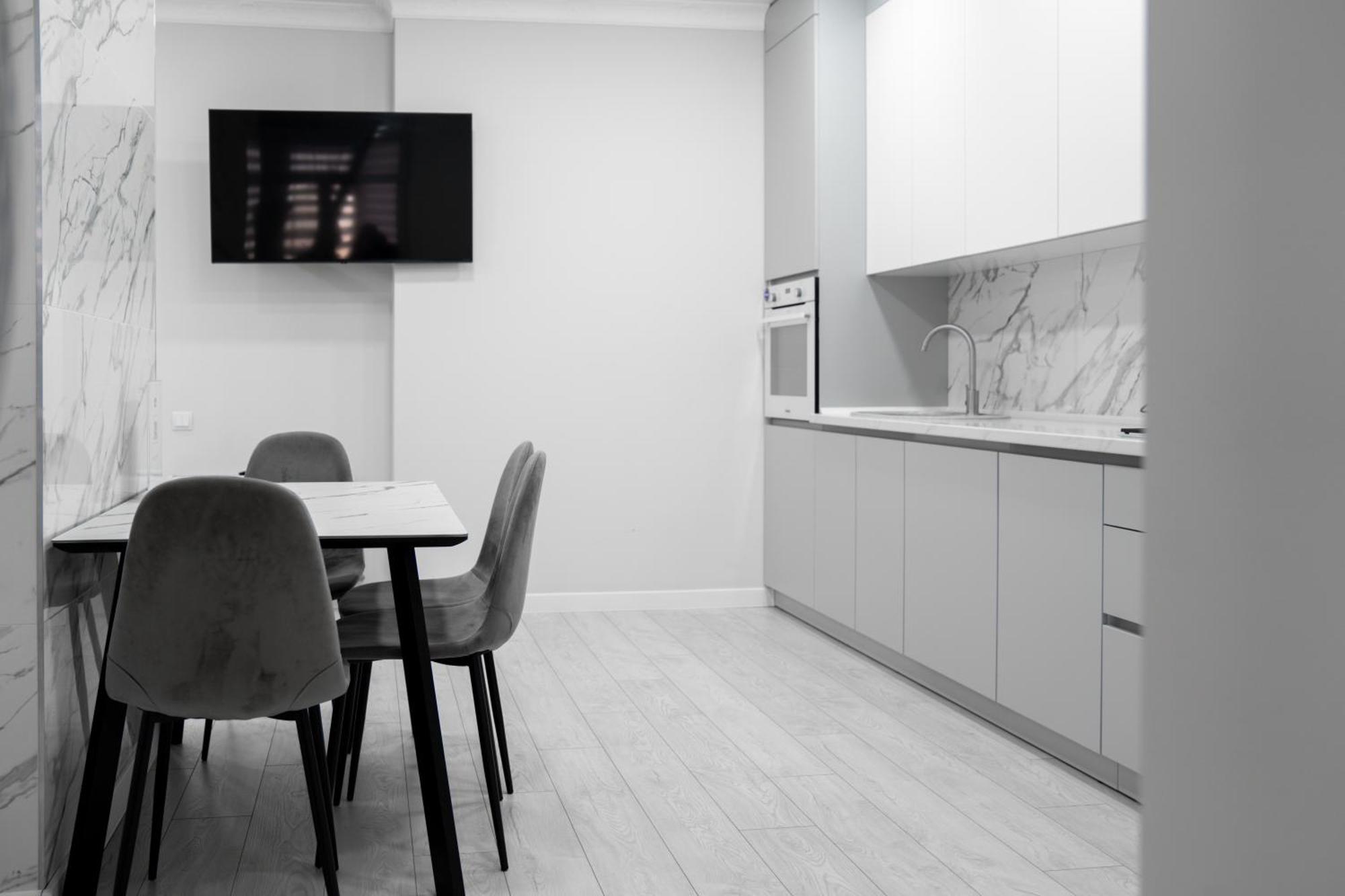 Luxury New Avram Iancu Apartments キシナウ エクステリア 写真
